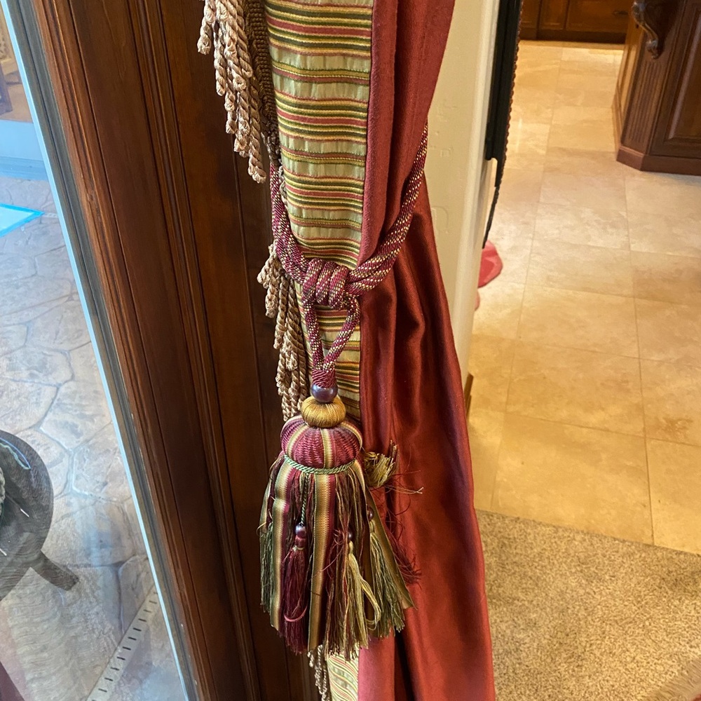 Drapes